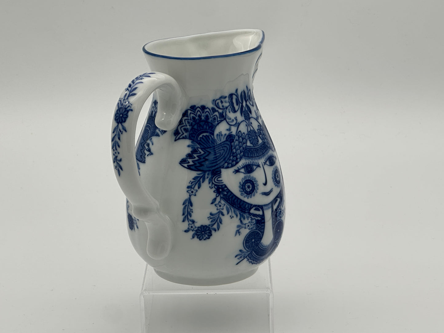 Artistic Seito - Milk Jug - 15cm tall - Ø10cm Scandinapan