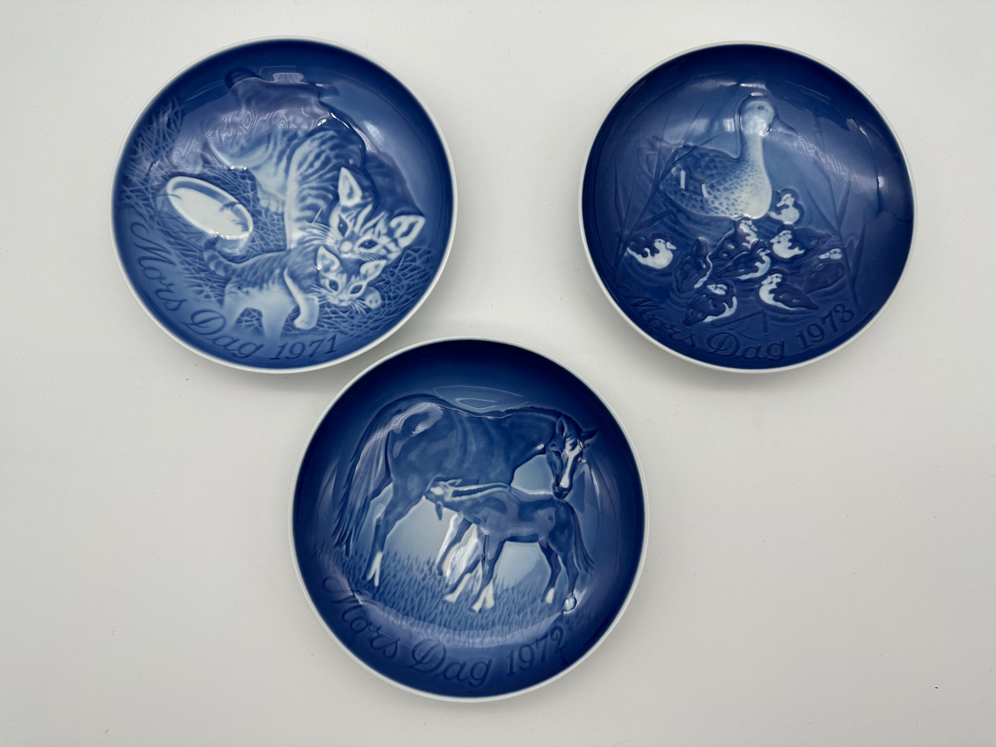 Bing & Grøndahl - Mothers day plaque - Multiple years Scandinapan