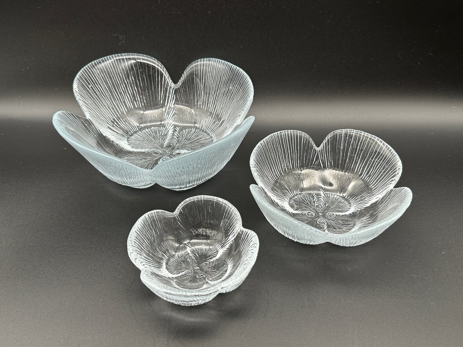 Holmegaard - Candy - Bowl set - 3 pieces Scandinapan