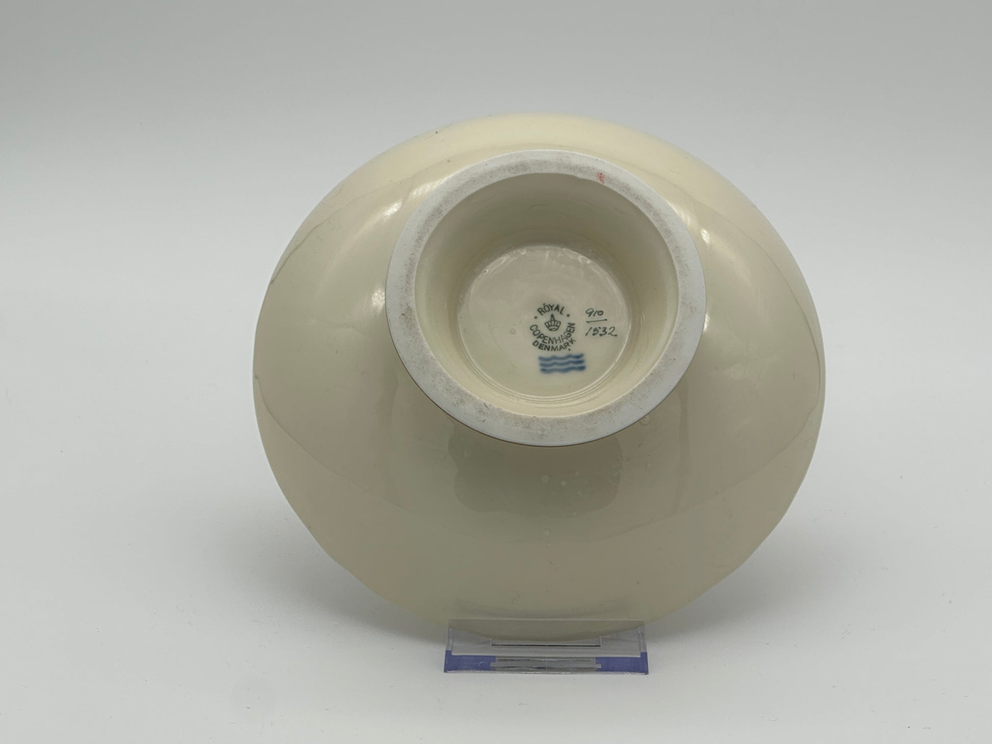 Royal Copenhagen - Frijsenborg - Cake Stand - No 1532 - Ø17.5 - 1936 Scandinapan