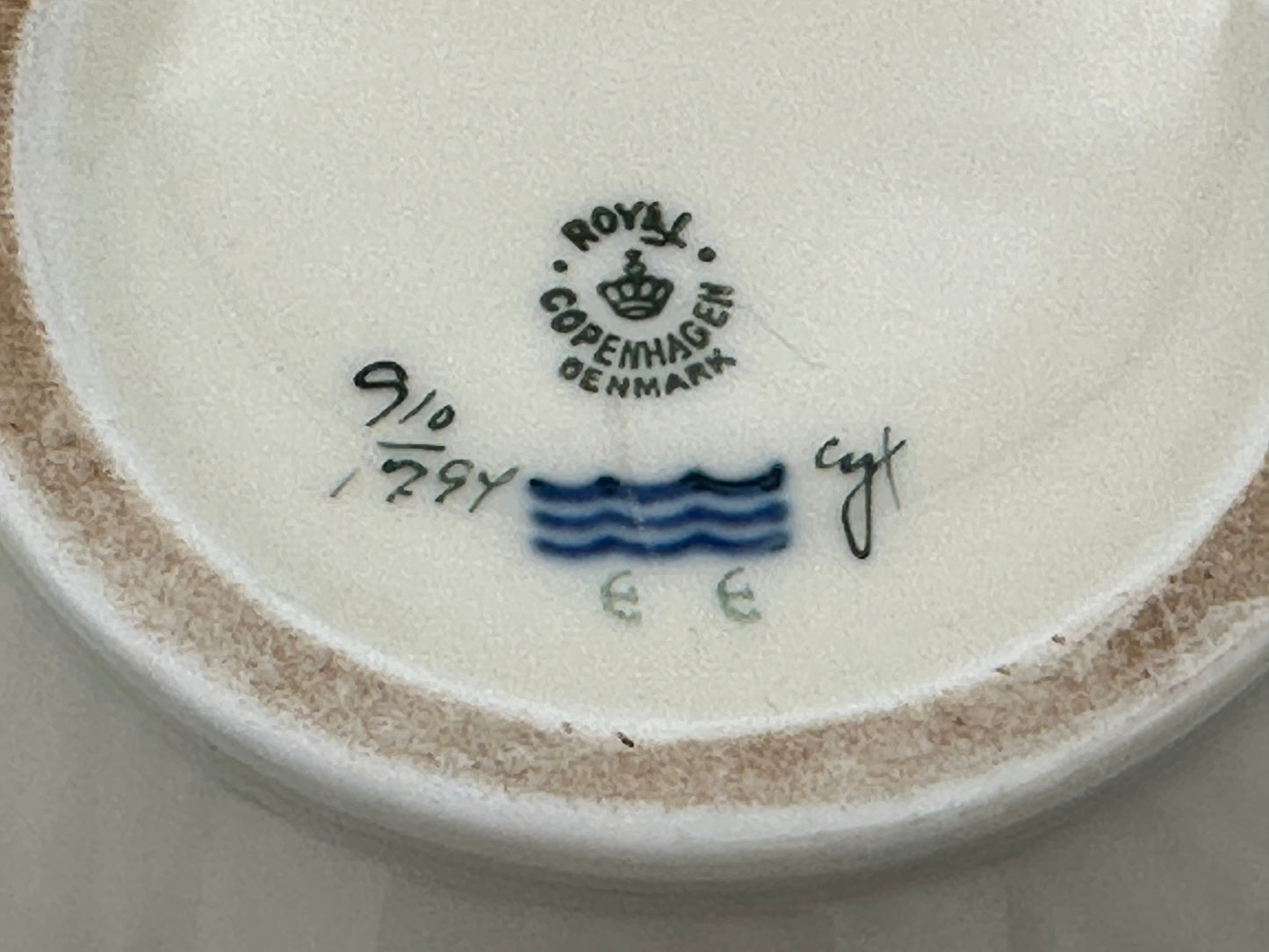 Royal Copenhagen - Frijsenborg - Coffee pot - No 1794 - 1953 - 2nd Choice Scandinapan