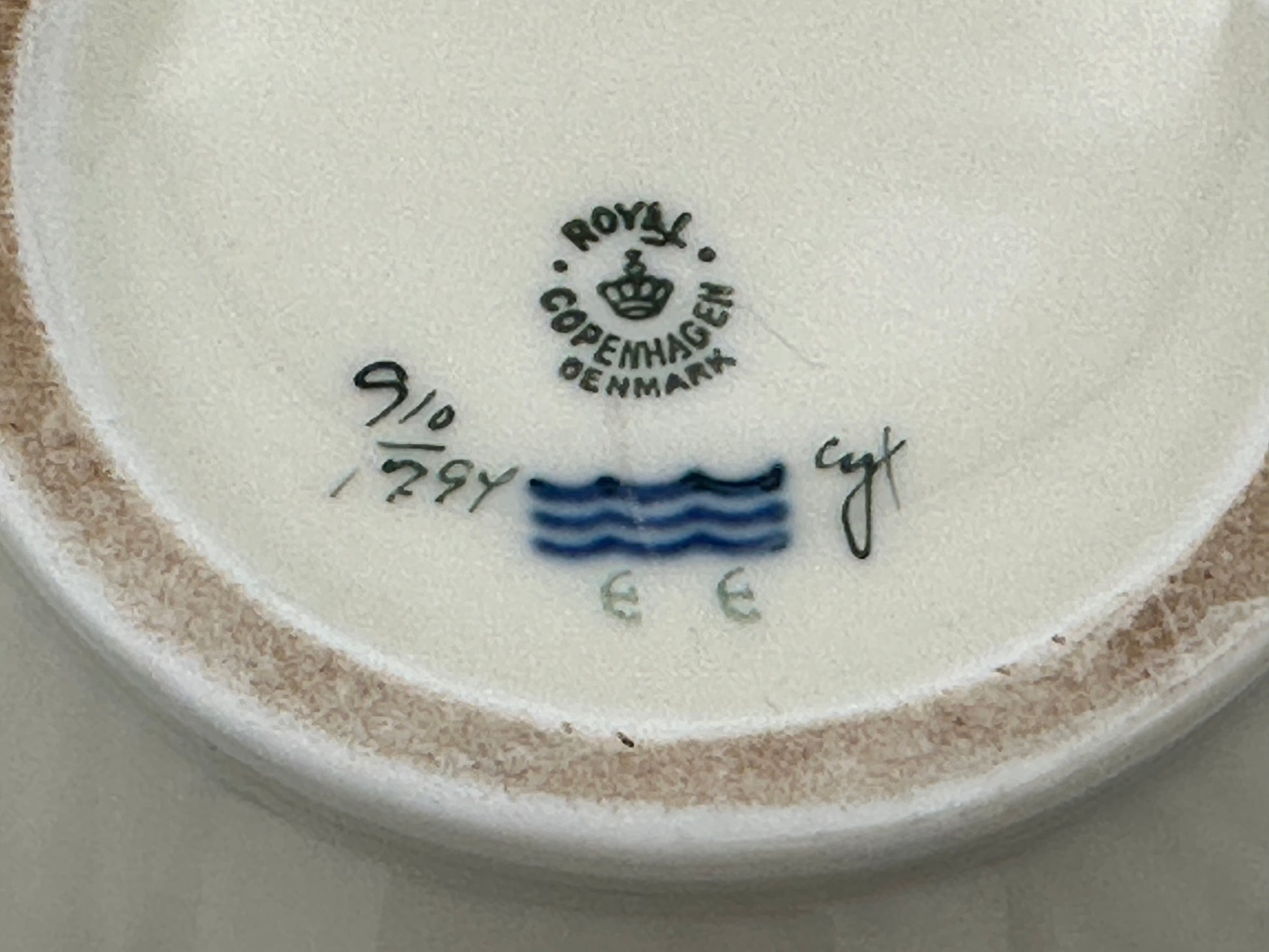 Royal Copenhagen - Frijsenborg - Coffee pot - No 1794 - 1953 - 2nd Choice Scandinapan