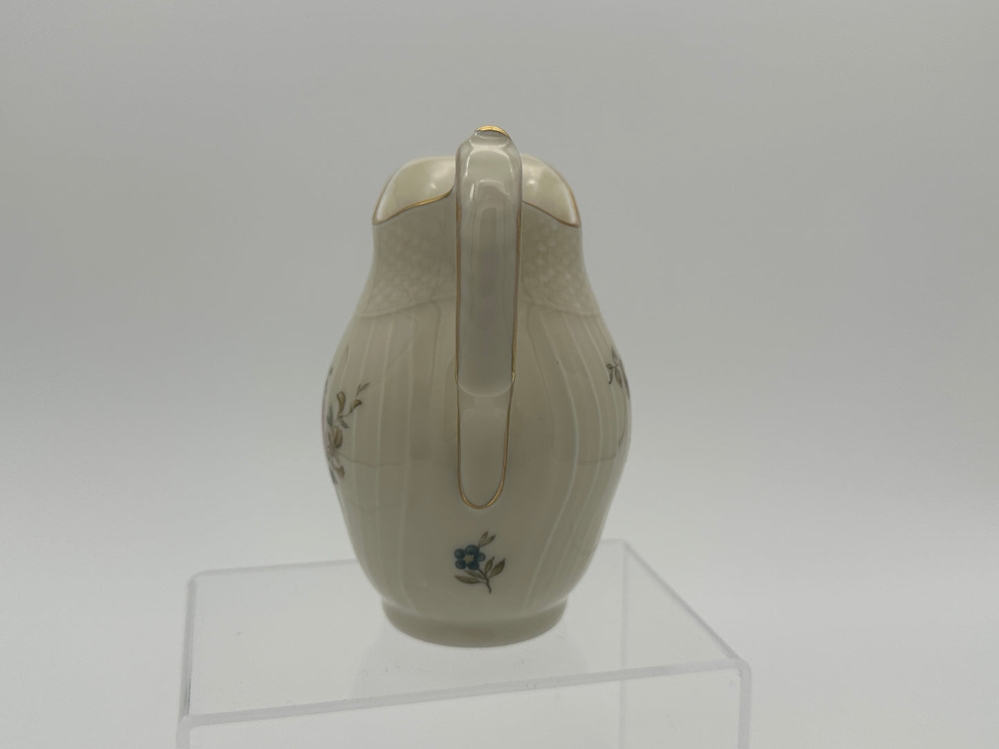 Royal Copenhagen - Frijsenborg - Cream Pitcher - No 1536 - 1938 Scandinapan