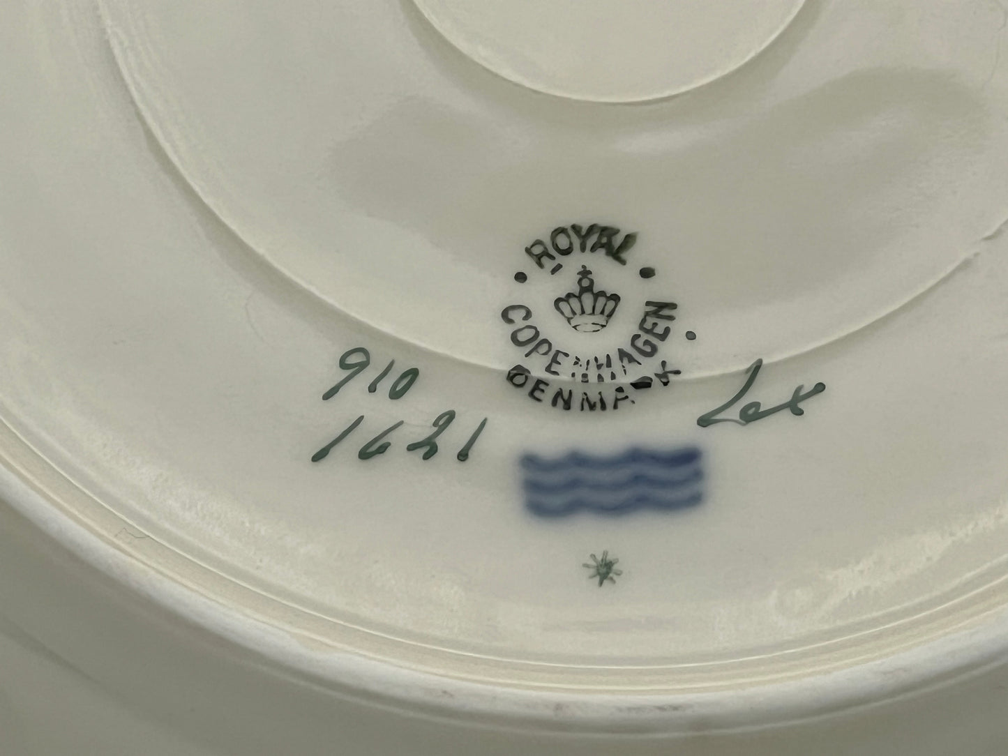 Royal Copenhagen - Frijsenborg - Dinner plate - 910/1621 - 21cm Scandinapan