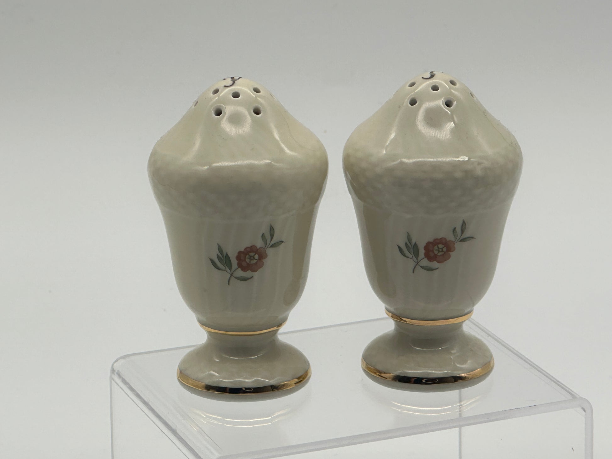 Royal Copenhagen - Frijsenborg - Salt & Peber set - 1876 & 1706 - Thorkild Olsen Scandinapan