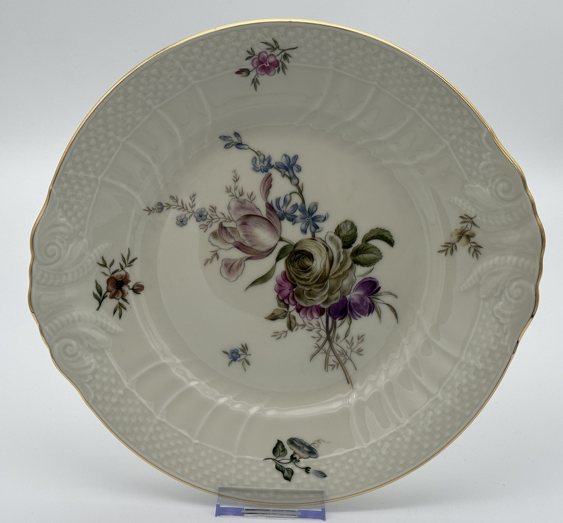 Royal Copenhagen - Frijsenborg - Serving plate - No 1864 - Ø26cm Scandinapan