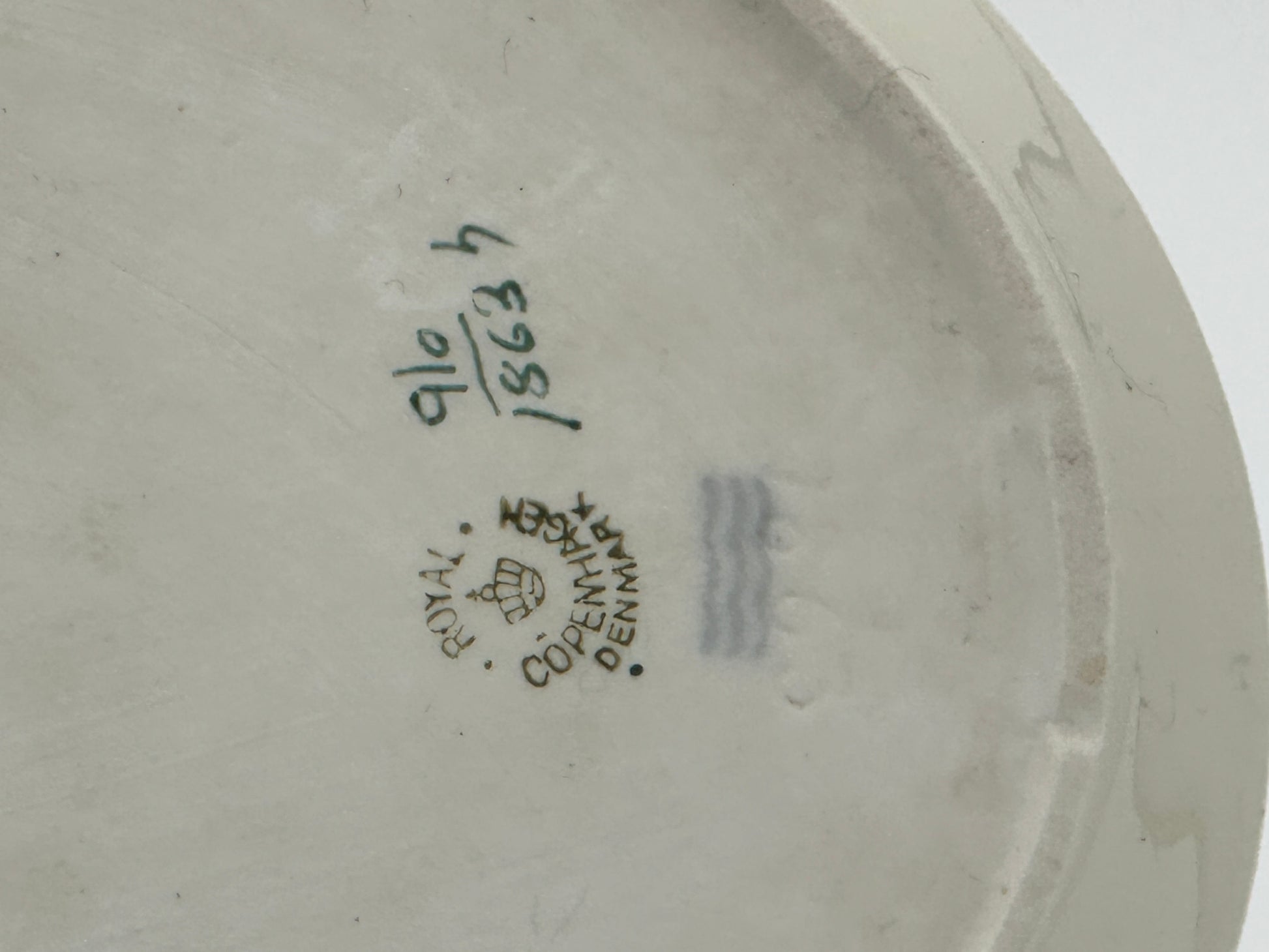 Royal Copenhagen - Frijsenborg - Serving tray - No 1863 - 1941 Scandinapan