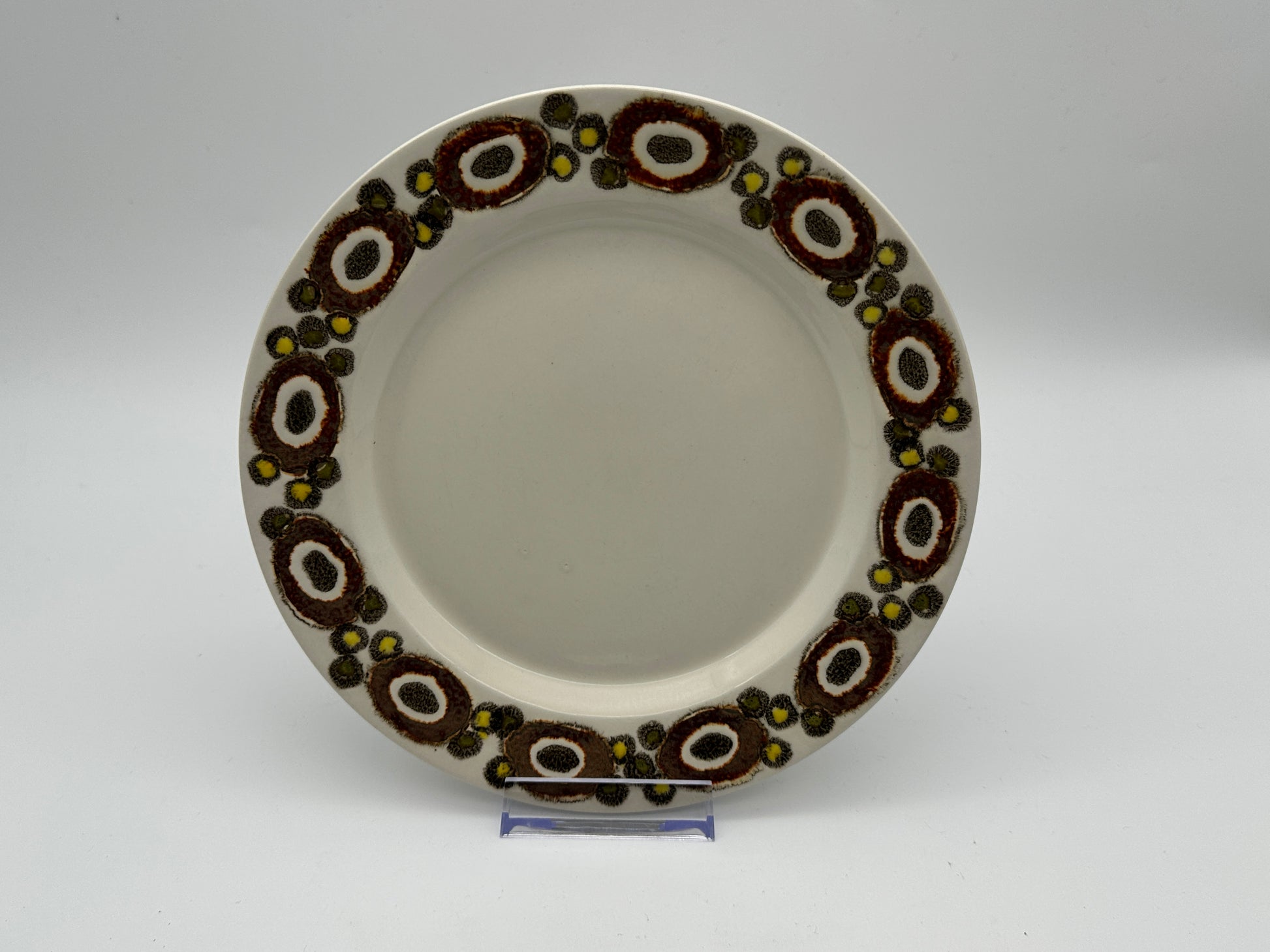 Royal Copenhagen - Nucella - Plates Scandinapan