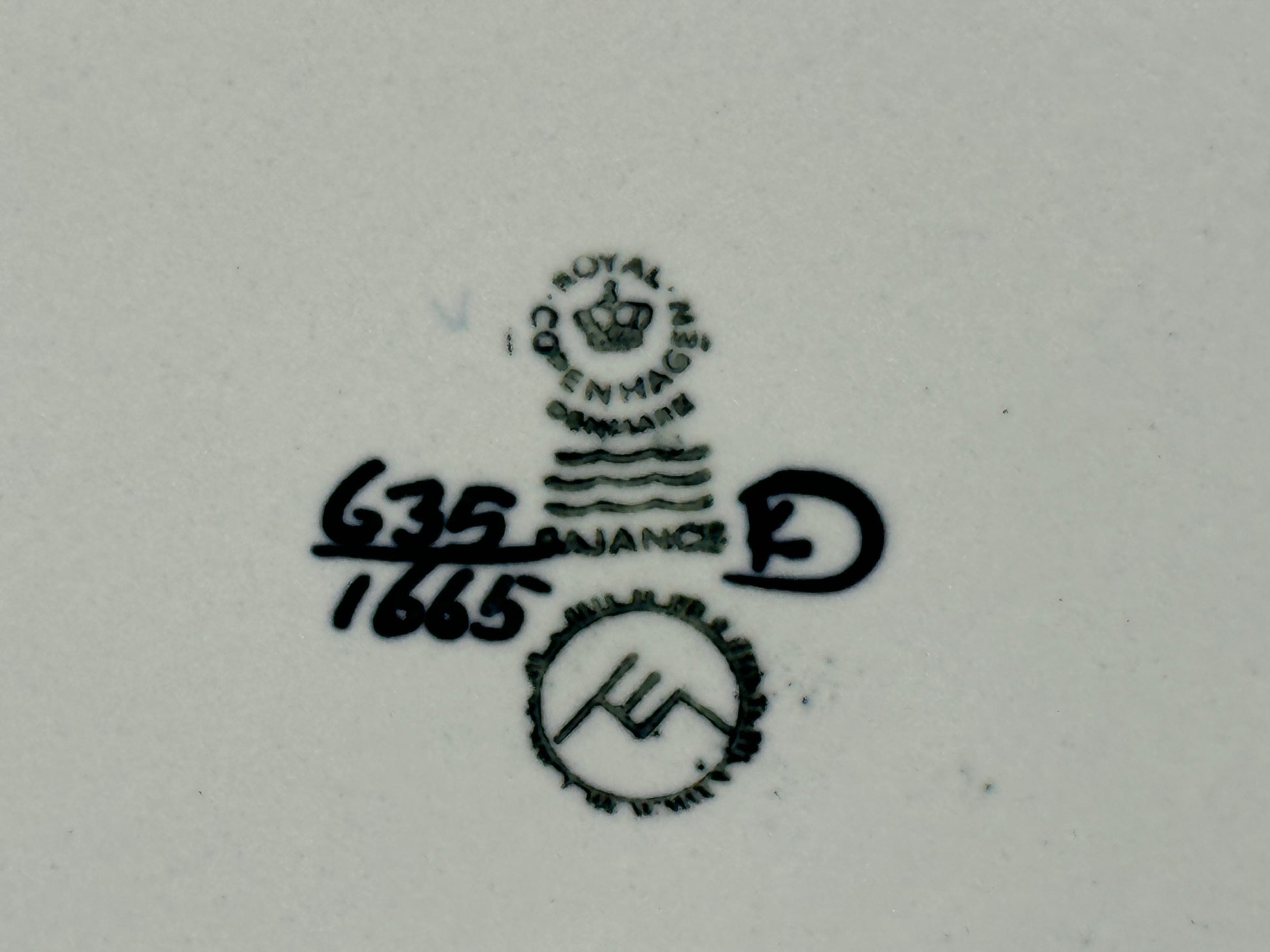 Royal Copenhagen - Plaque - Trivet - Ø14.5cm Scandinapan