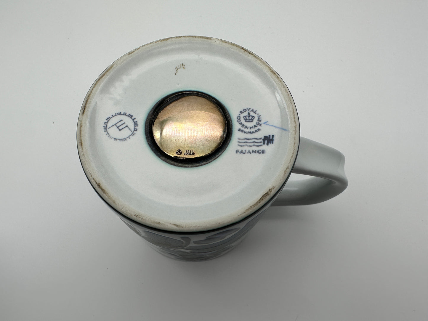 Royal Copenhagen - Year Mug - 1974 Scandinapan