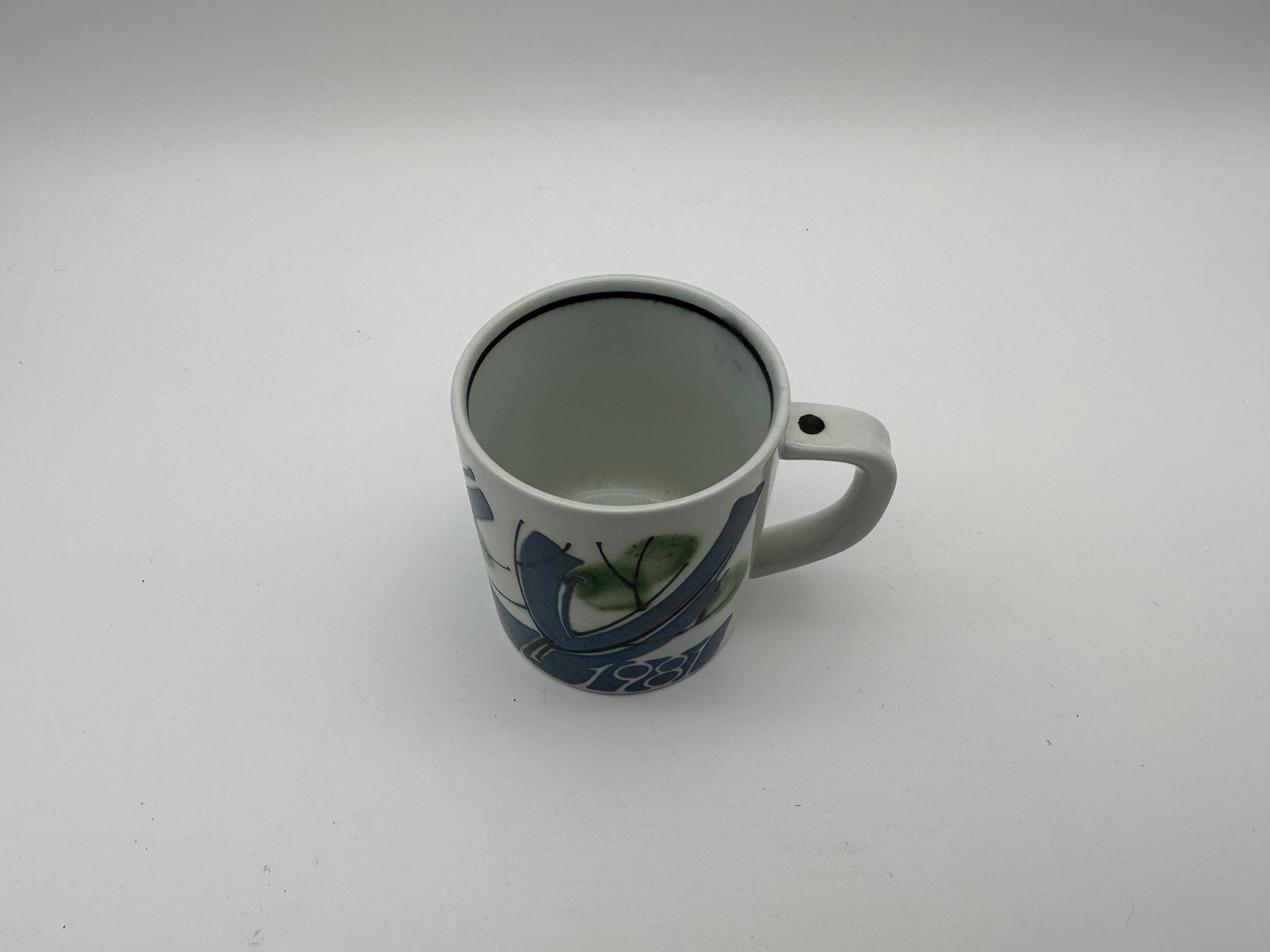 Royal Copenhagen - Year Mug - 1981 - Small Scandinapan