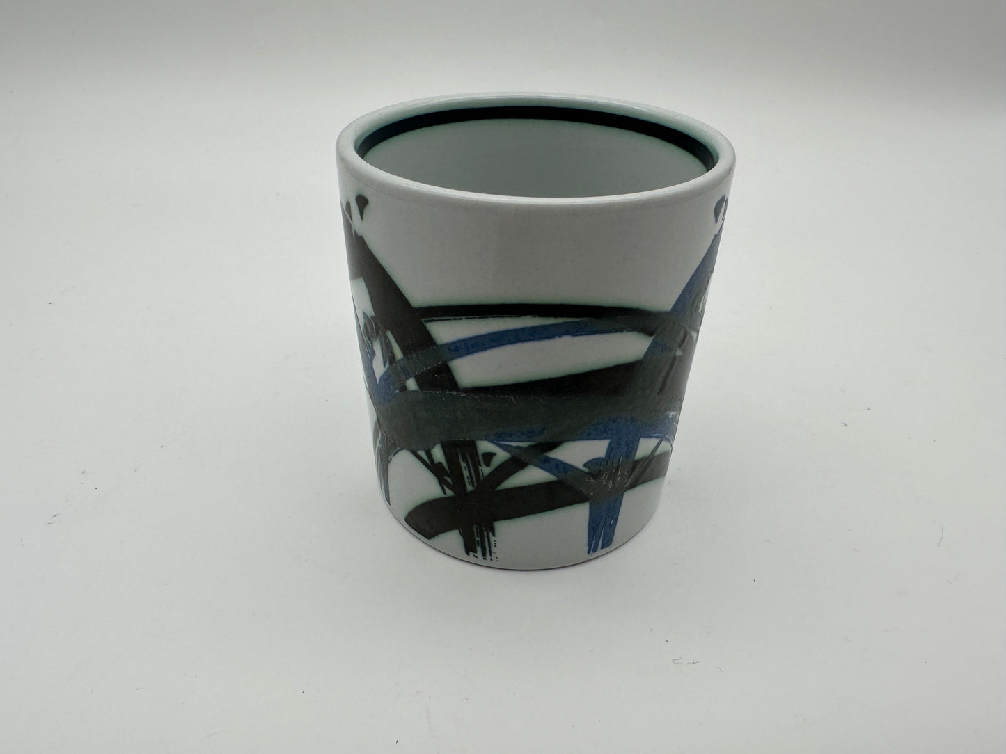 Royal Copenhagen - Year Mug - 1985 Scandinapan
