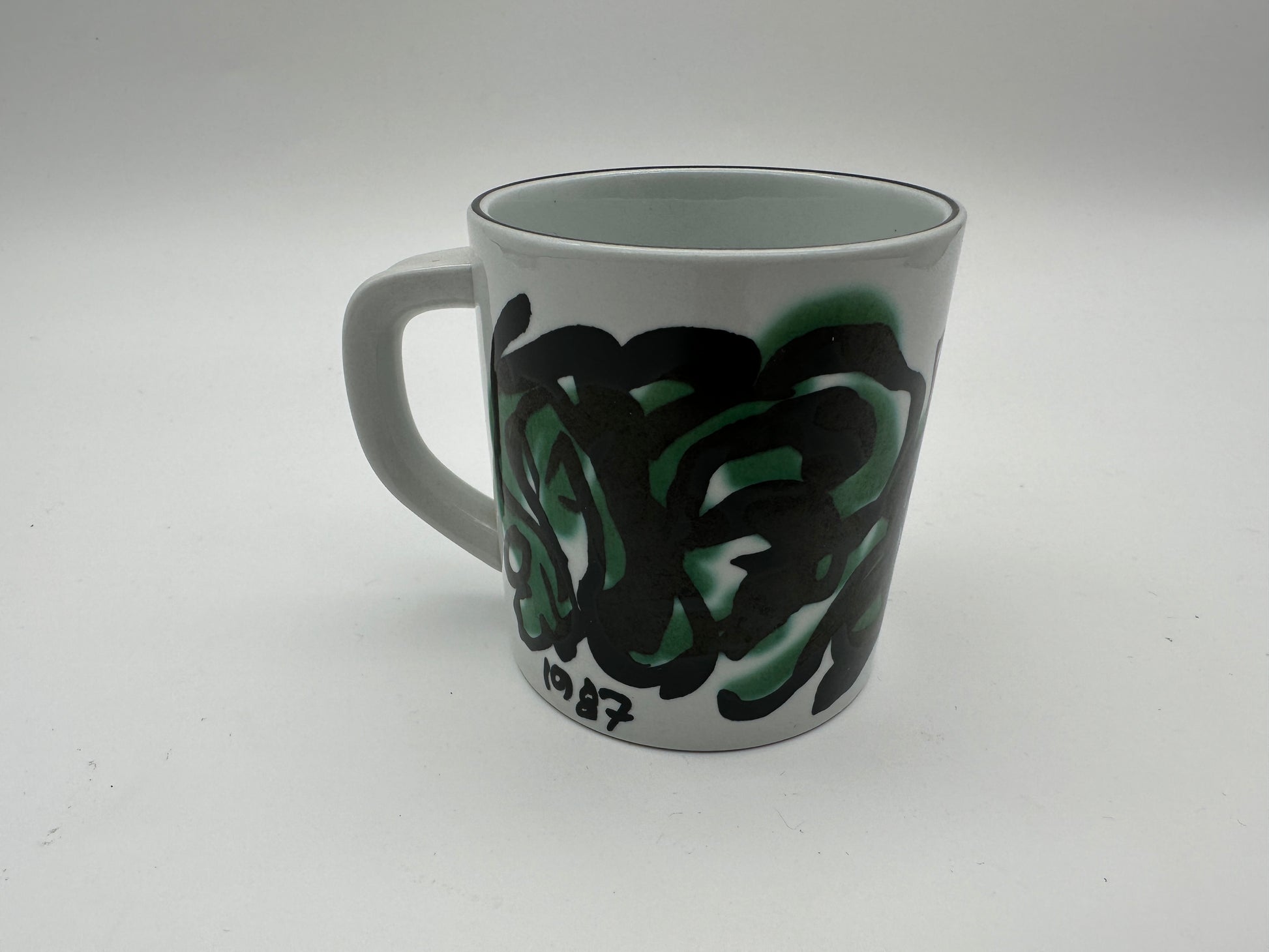 Royal Copenhagen - Year Mug - 1987 - Small Scandinapan