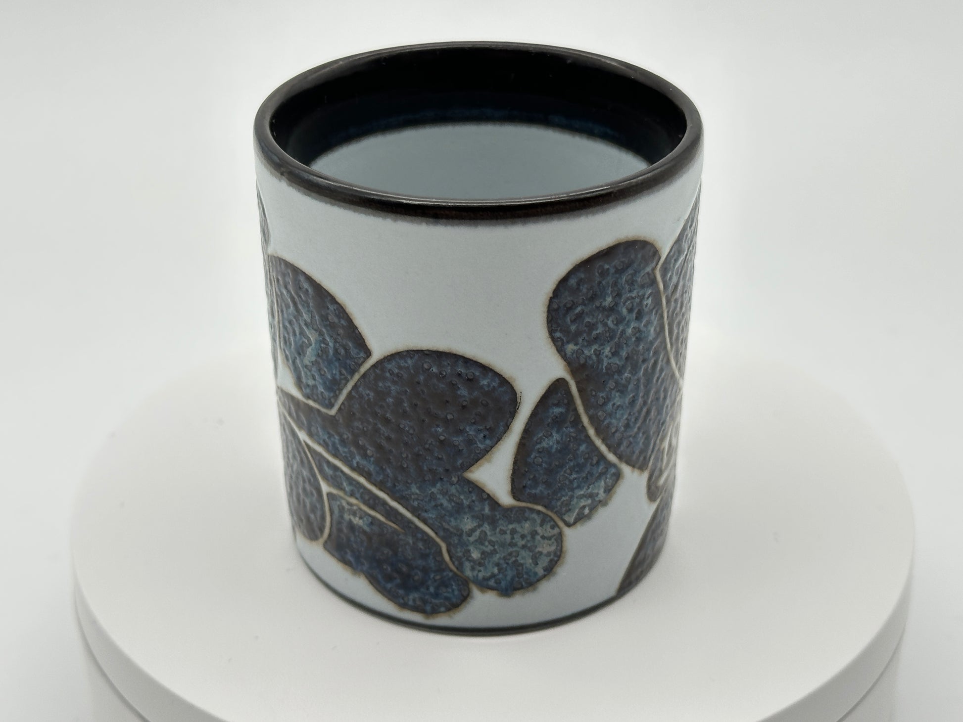 Royal Copenhagen - Year mug - 1971 - Small - Hans Andersen. Scandinapan