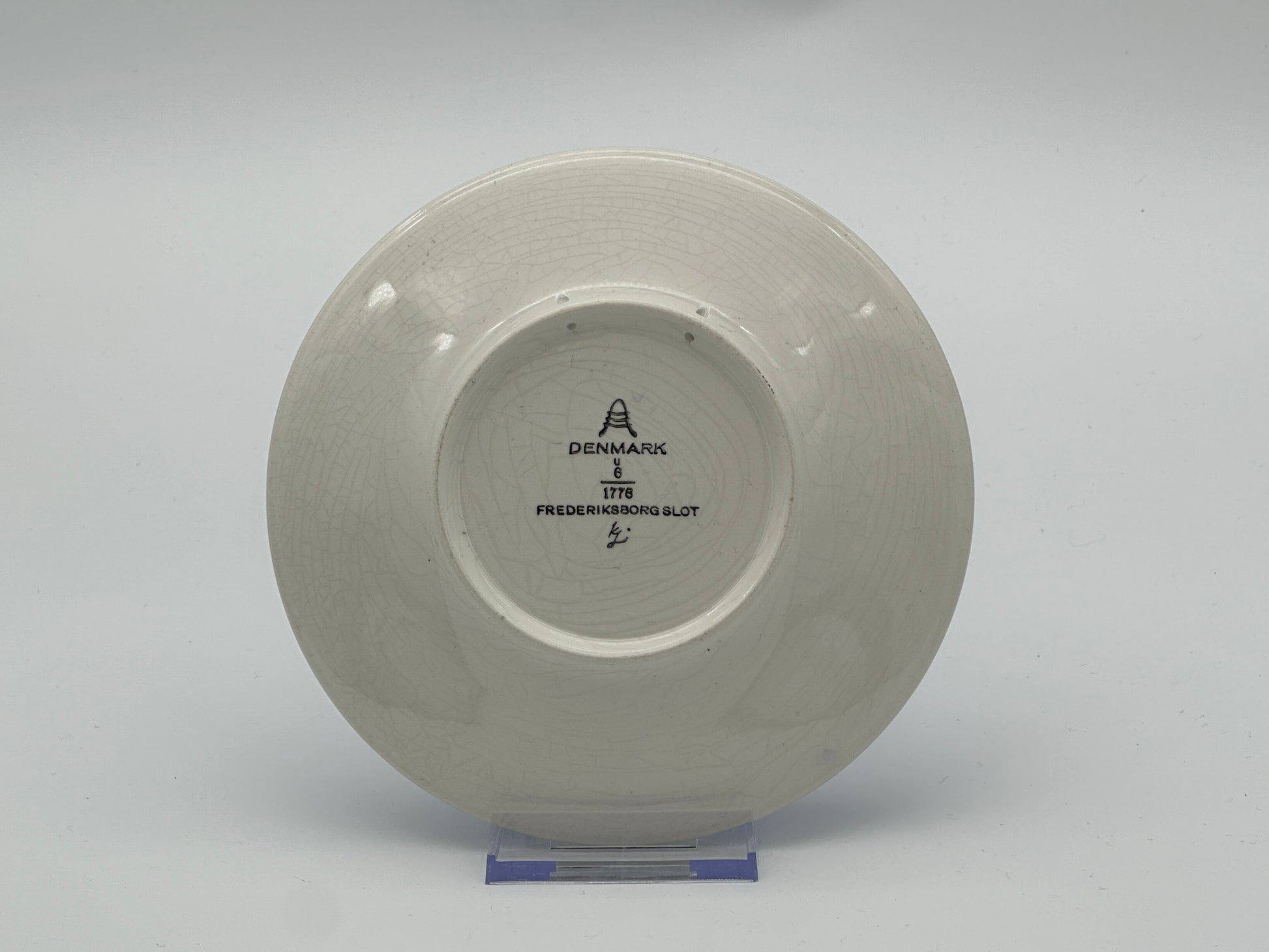 Royal Copenhagen - ornemental plate - 1776 - Ø16cm Scandinapan