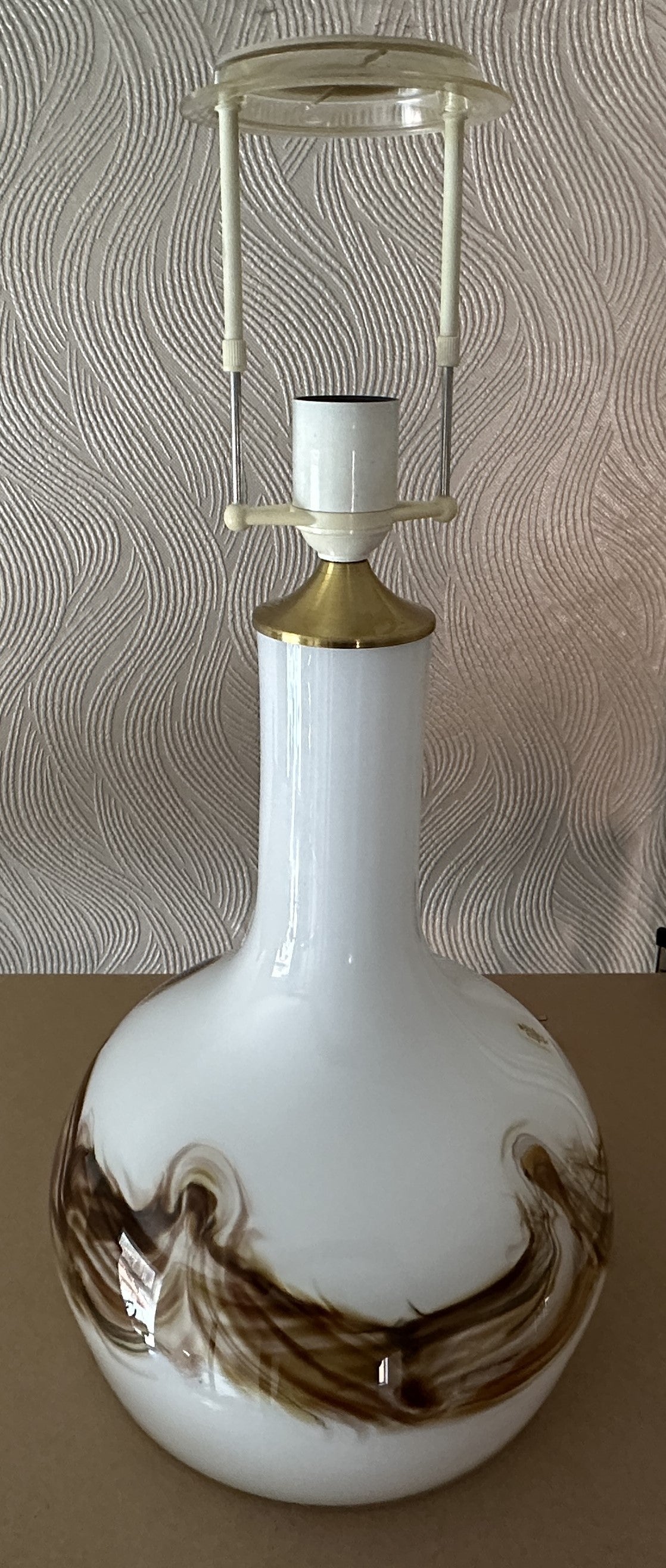 Holmegaard - Table lamp - Opal white/brown - 40cm Scandinapan