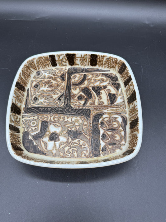 Royal Copenhagen - Baca - 719/2883 - 17x17cm