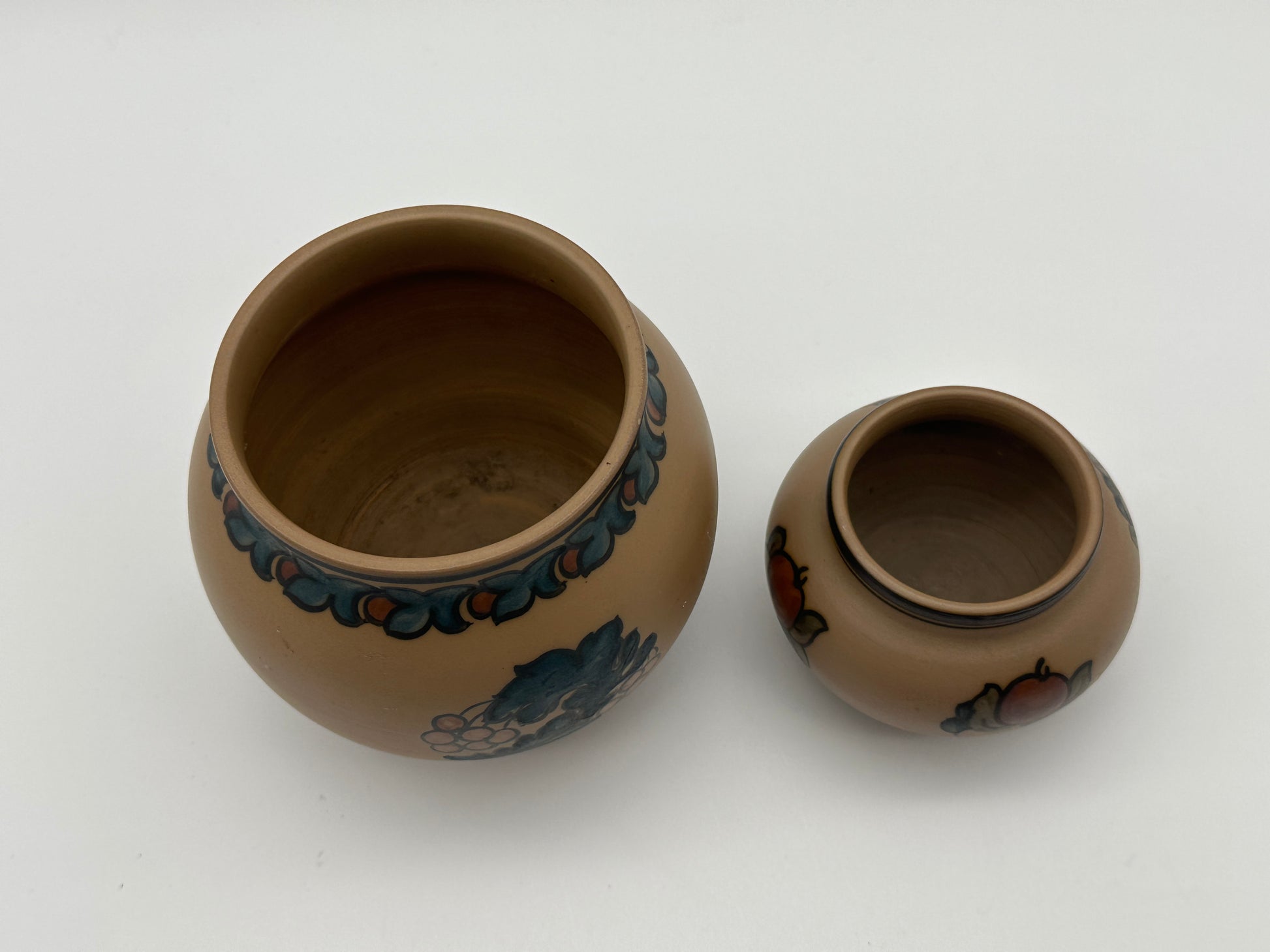 L. Hjorth - Vase set - Round - Fruit motief Scandinapan