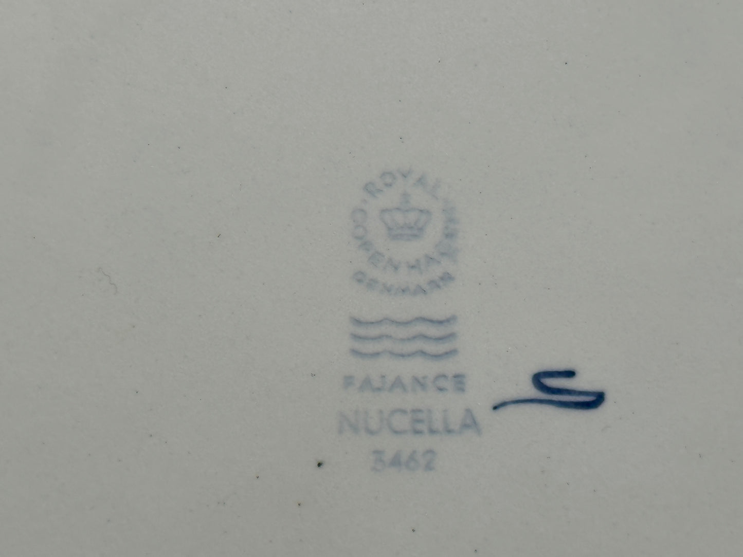 Royal Copenhagen - Nucella - Plates Scandinapan
